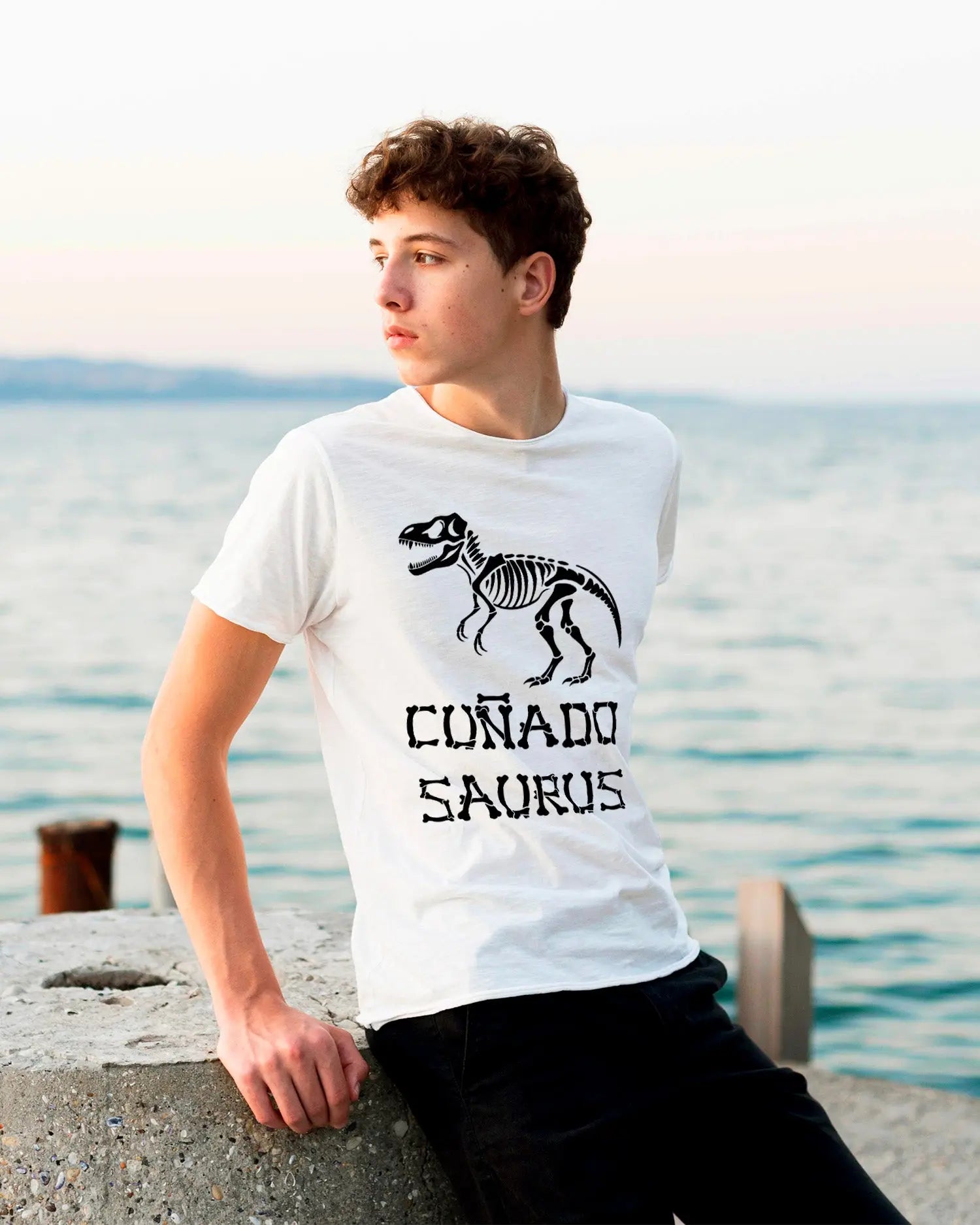 Camiseta de Manga Corta -  Cuñadosaurus Rex  - 100% Algodón Home & Living